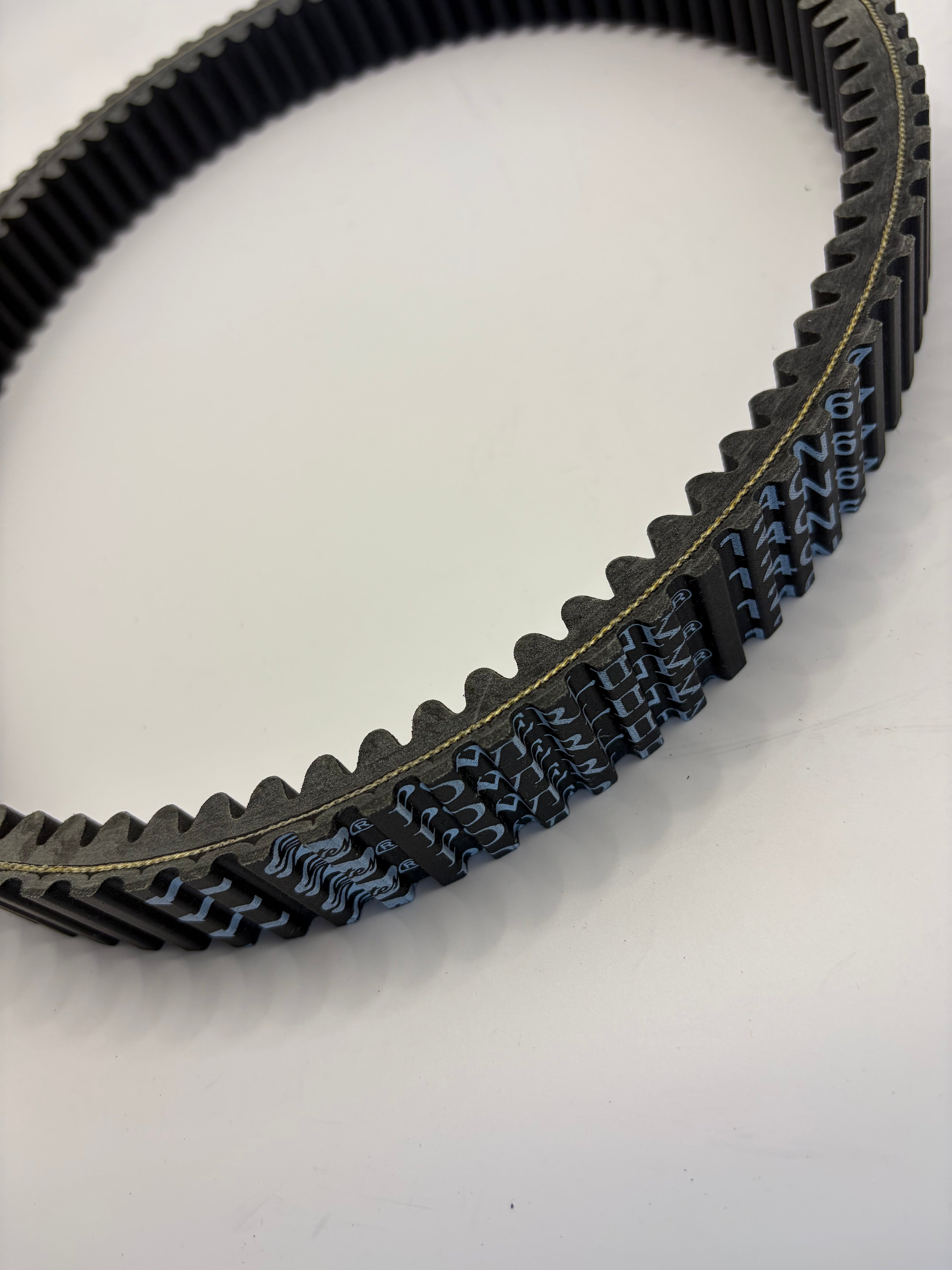 G‑Force by Gates 124CN3677 High‑Performance CVT Drive Belt  934*33