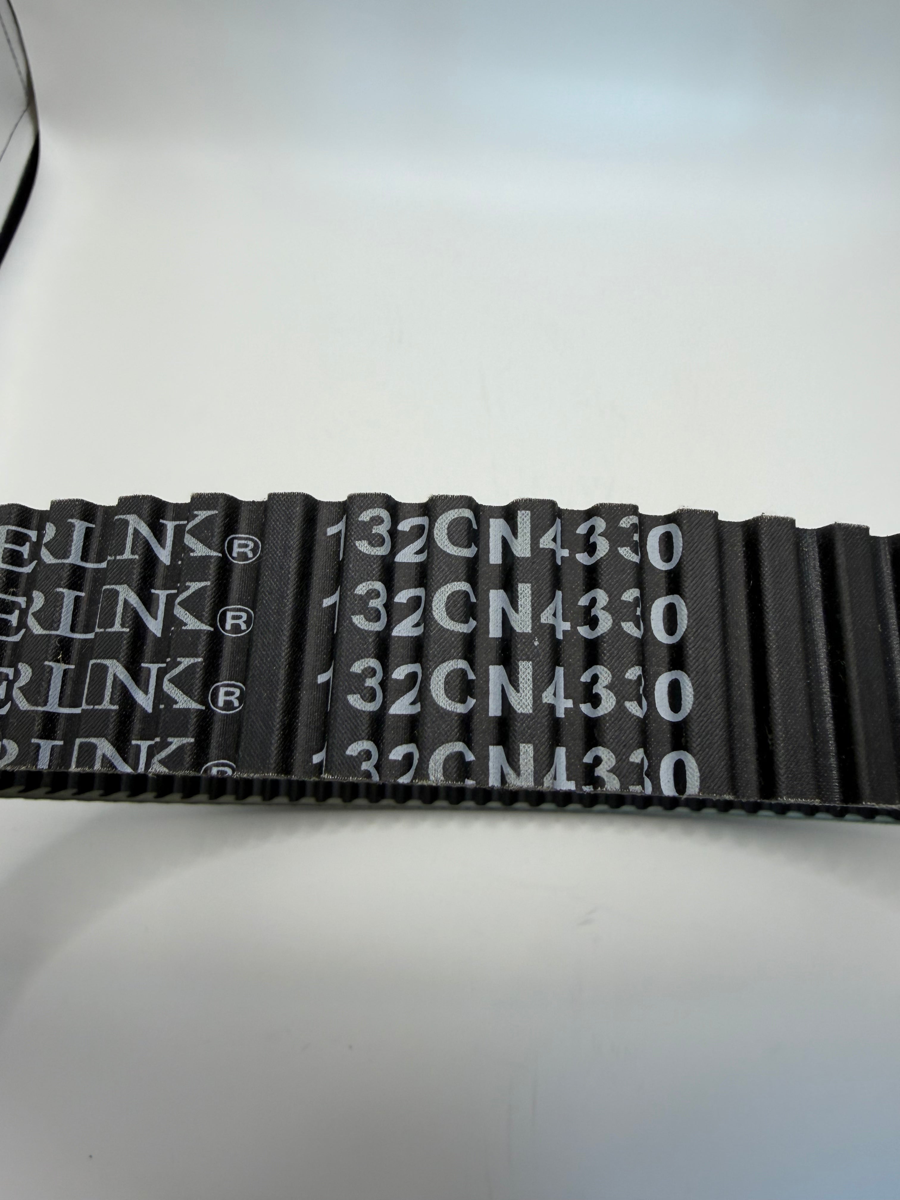 Gates 132CN4330 / 40G4340 Heavy-Duty CVT Belt 1100*35 | OEM E02E10001001G for Yamaha 700 Snowmobile & Segway 1000