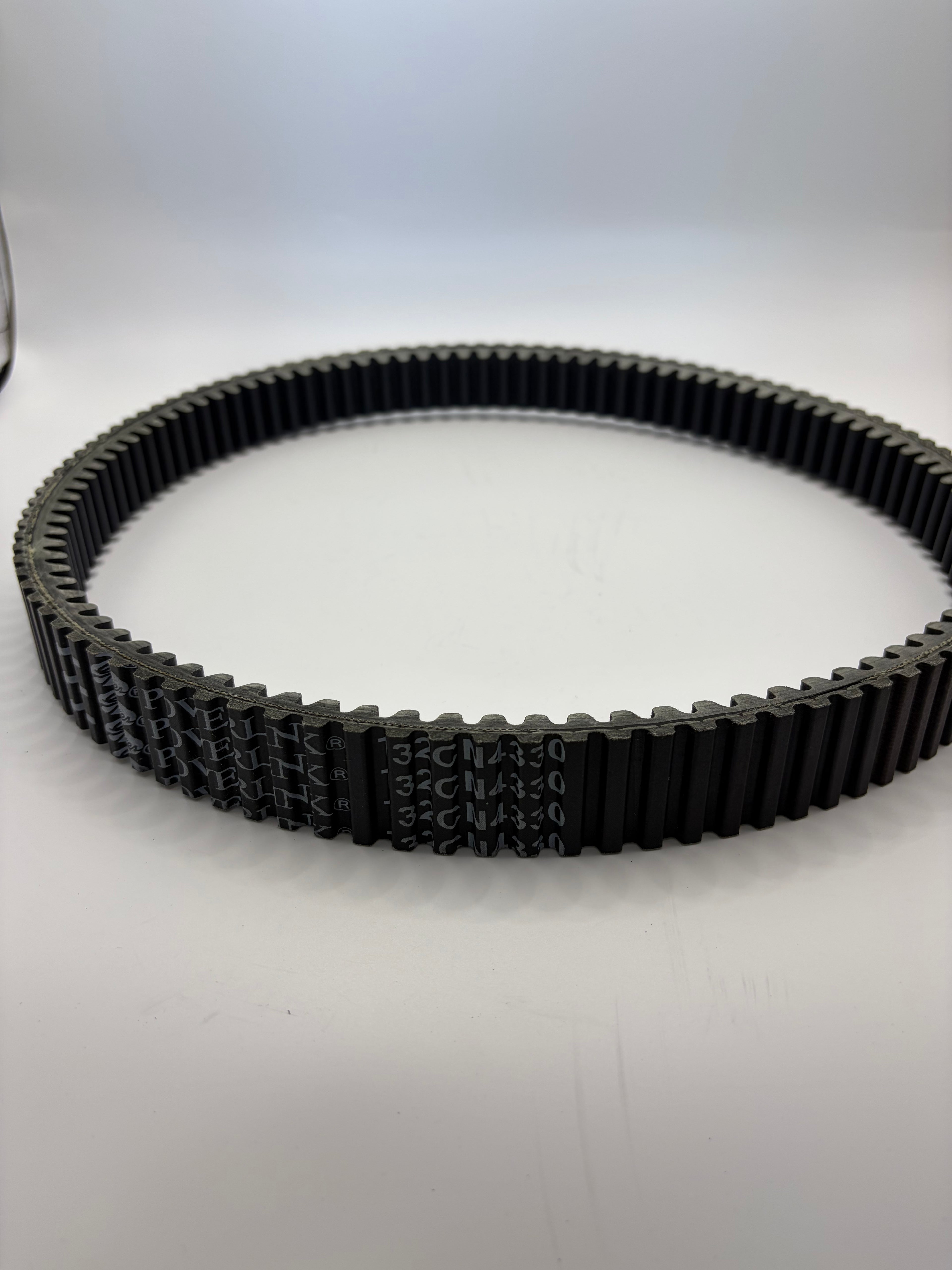 Gates 132CN4330 / 40G4340 Heavy-Duty CVT Belt 1100*35 | OEM E02E10001001G for Yamaha 700 Snowmobile & Segway 1000